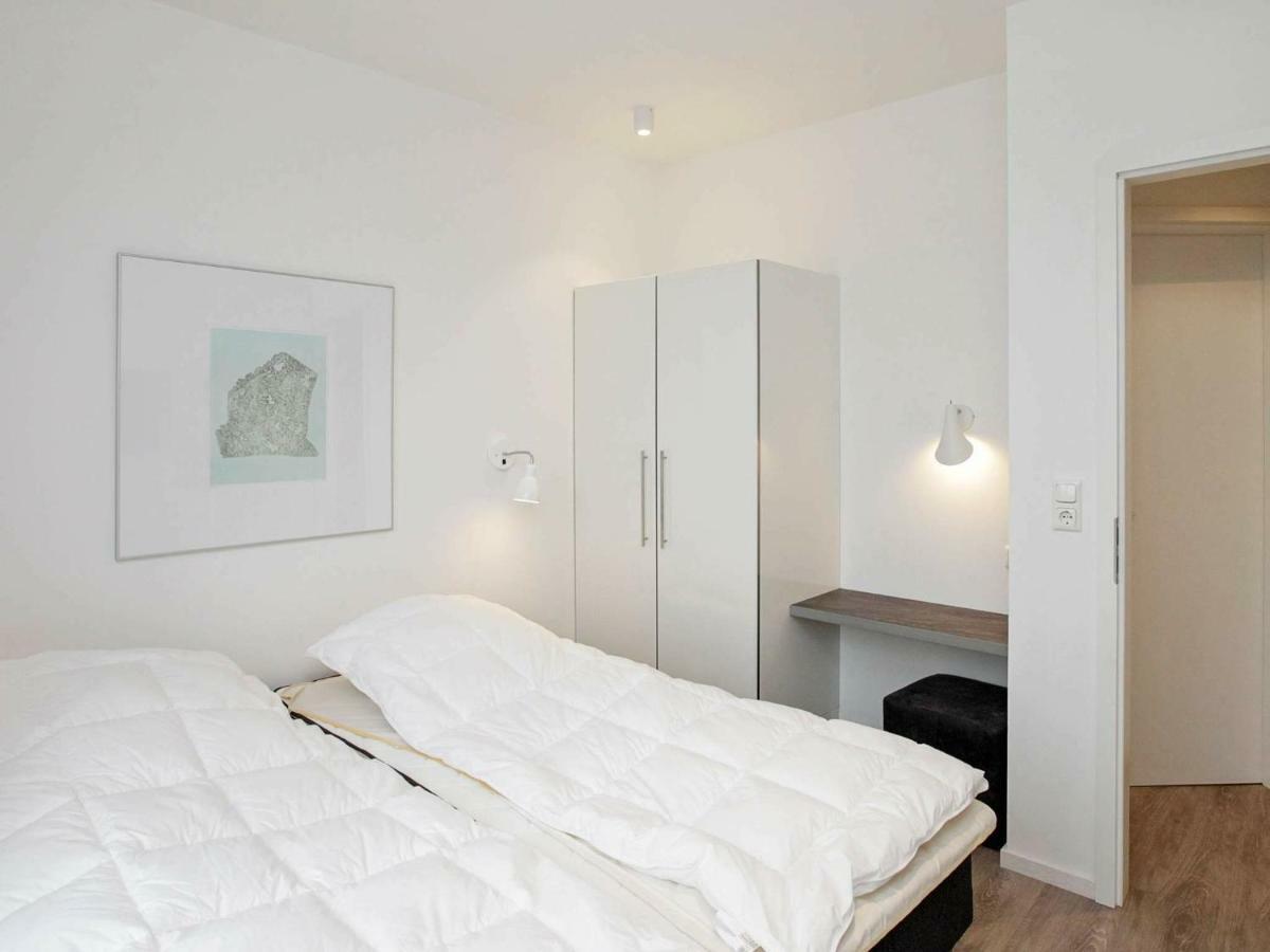 8 Person In Appartement